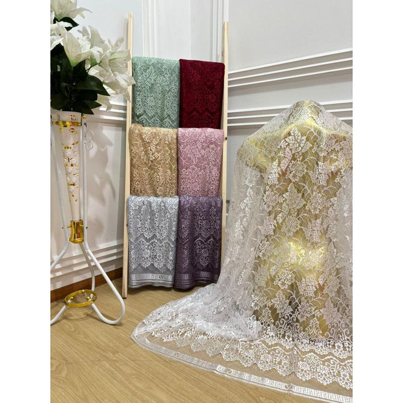 KAIN KEBAYA METALIK SUPPER GLOSSY 2 KEBAYA DAN 1 KEBAYA