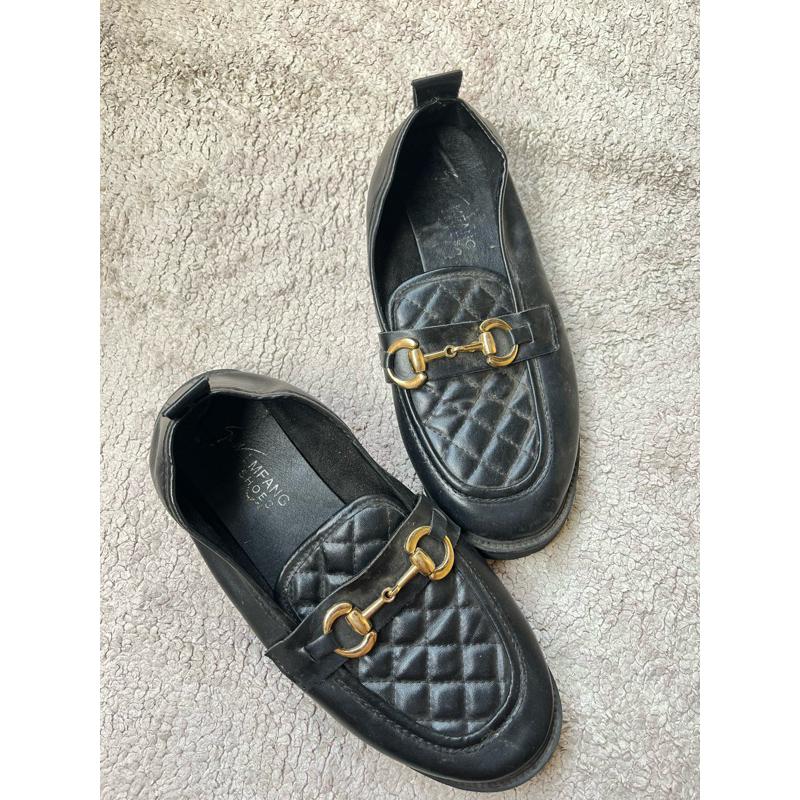 preloved sepatu docmart