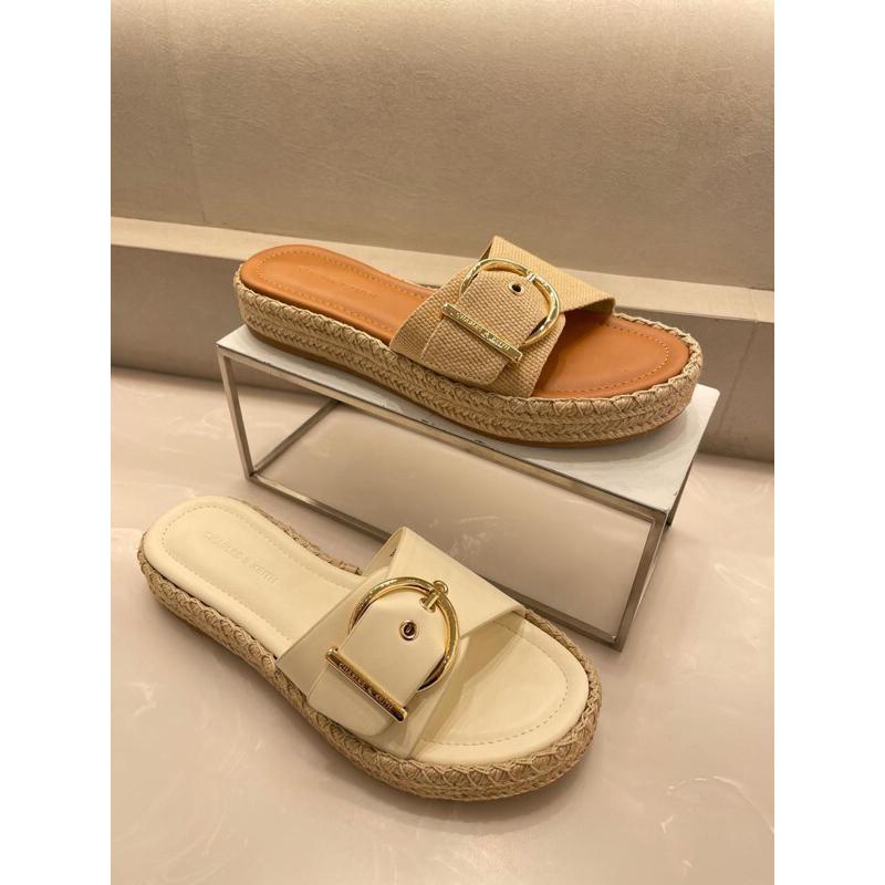 Sandal wanita flat charles&keith original