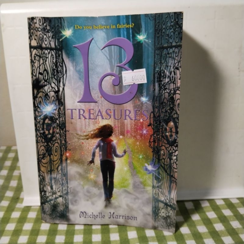 Novel import 13 TREASURES by Michelle Harrison