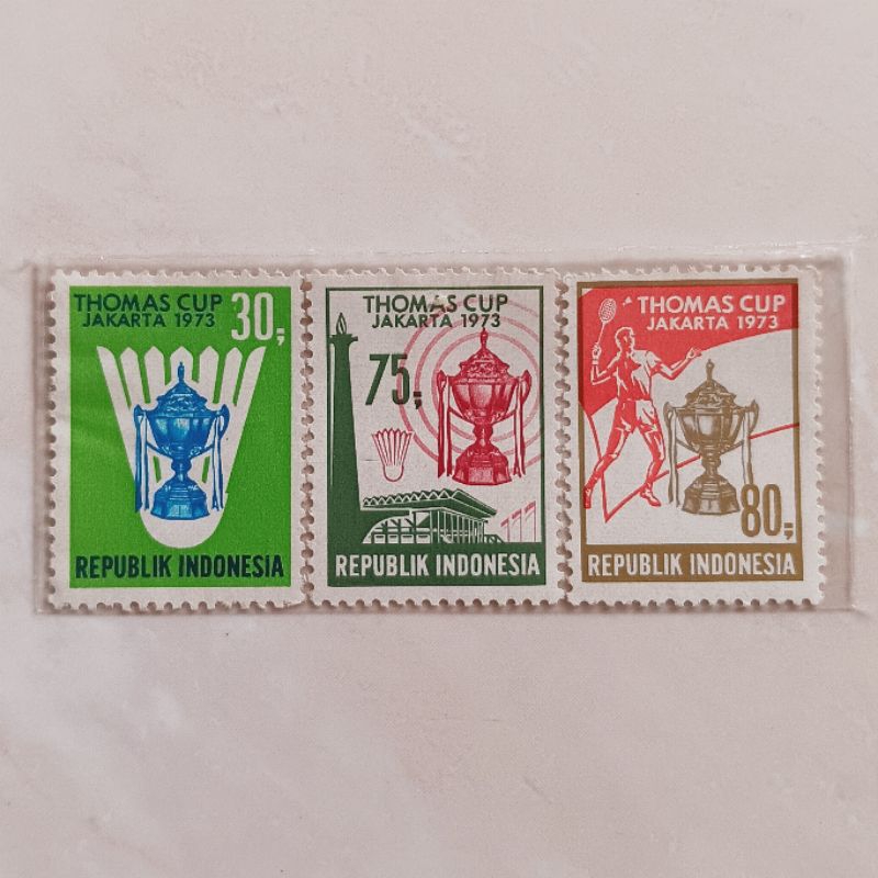 

(BD) Perangko Indonesia 1973 Thomas Cup Set Lengkap 3 pcs Mint