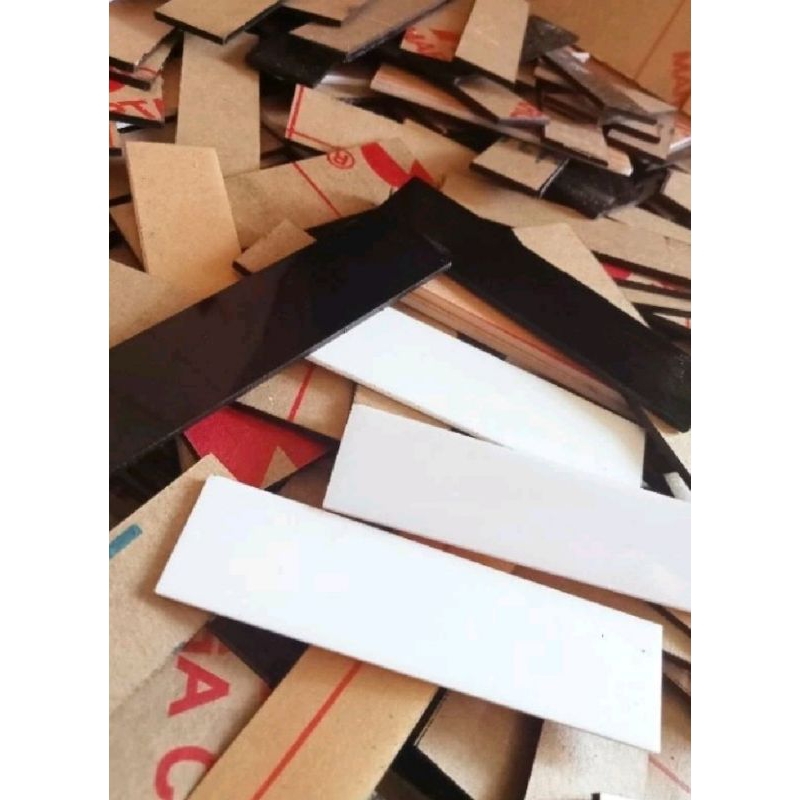 

akrilik polosan bahan name tag ukuran 2 x 8 murah