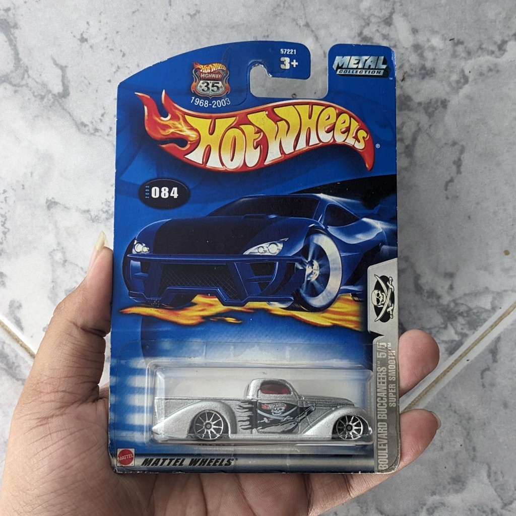Hot Wheels Super Smooth Boulevard Buccaneers