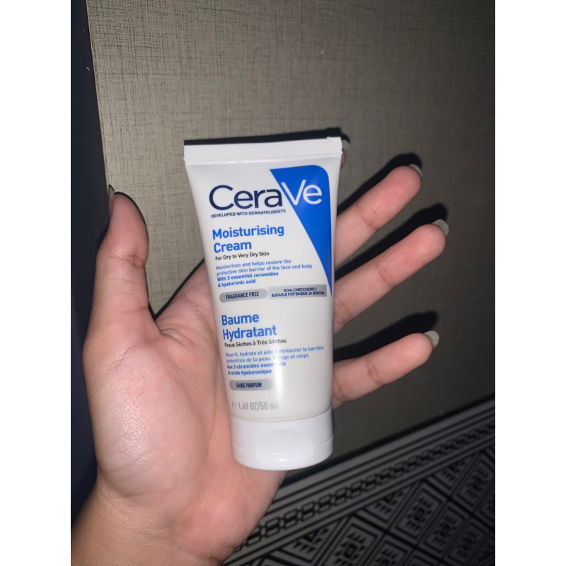 CERAVE MOISTURAIZING CREAM PRELOVED