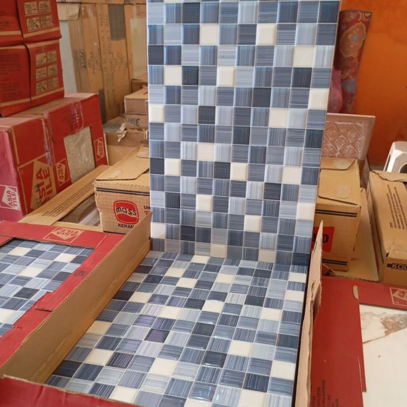 keramik 25 x 40 Eton blue ( mozaik biru gradasi) kw1