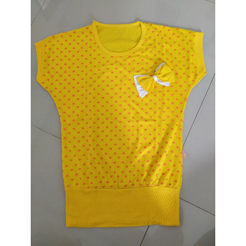 Preloved Kaos Blouse Atasan Wanita Cewek Kuning Polkadot