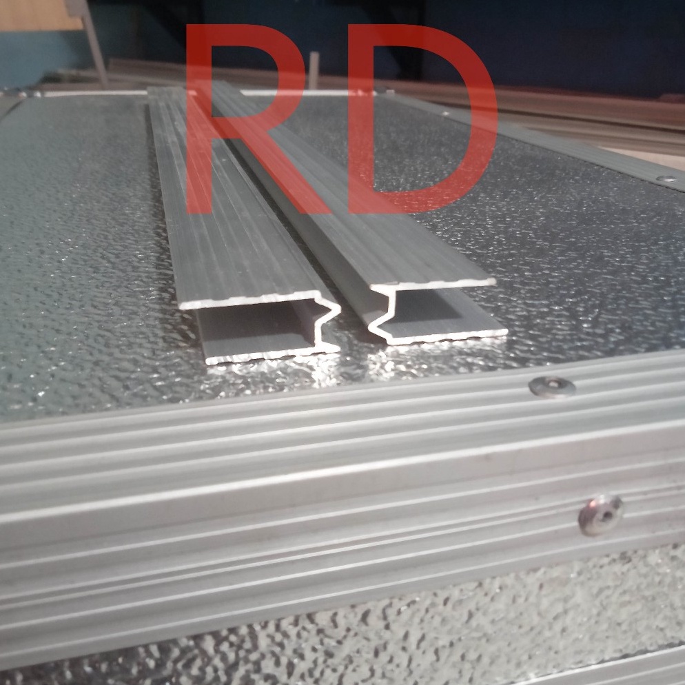 KODE Q36K LIST ALUMUNIUM M 15cm TEBAL Lis alumunium siku List U box Siku Alumunium U
