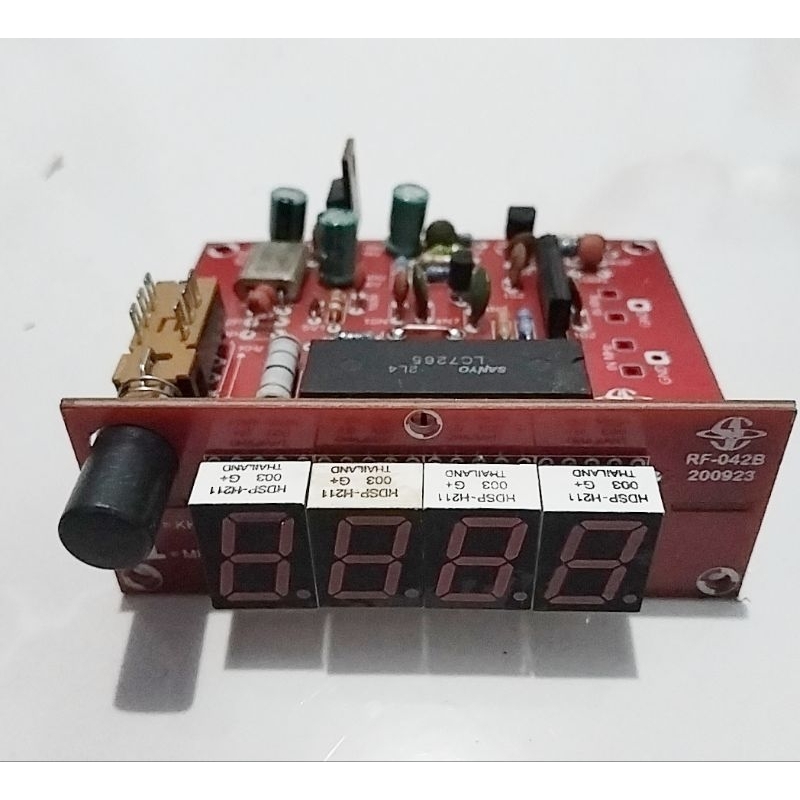 Frequency Counter Up To 130 Mhz Penghitung Frekuensi FM RF-042
