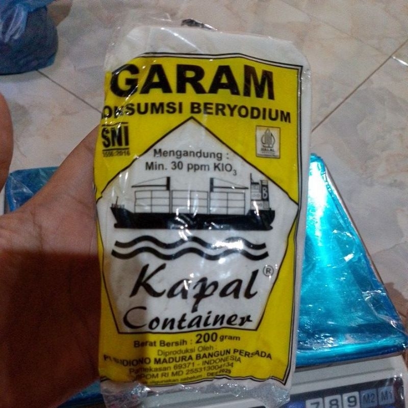 

garam konsumsi beryodium kapal kcontainer 200gr