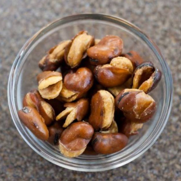 

TRENDING Kacang Koro Kulit Asin 5gram Koro Grosir curah Setengah Kilo