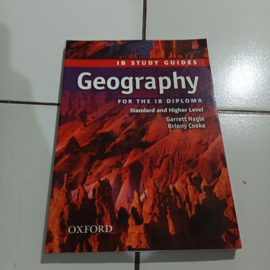 Buku IB Study Guides Geography Standard & Higher Level New