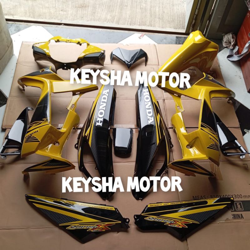 FULL BODY HALUS HONDA SUPRA X 125 BATMAN 2007 KUNING