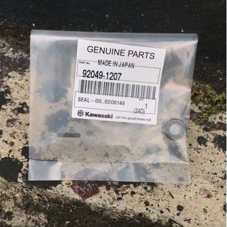 Seal tiang superkips ninja original Kawasaki sil as superkips 92049-1207