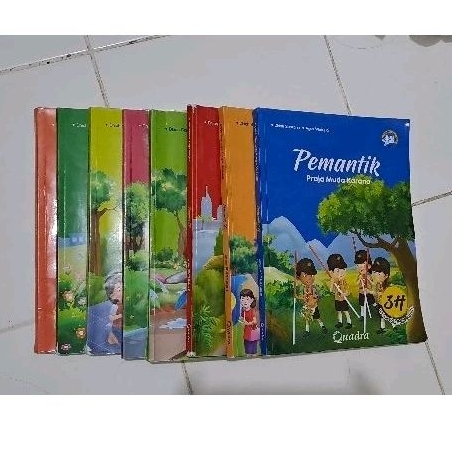 

Buku Pematik SD kelas 3 Quadra - Buku second prelove bekas Lengkap 8 Buku A sd H