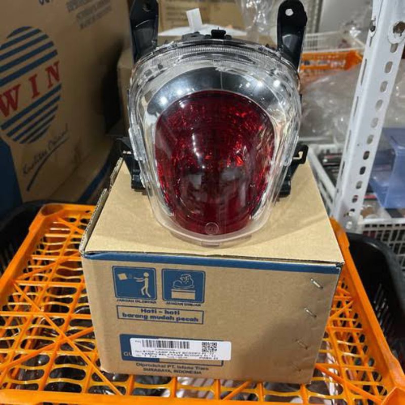 Lampu belakang/lampu stop assy Honda Scoopy 2107-2019