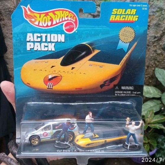 HOT WHEELS ACTION PACK SOLAR RACING CAL STATE LA SOLAR EAGLE III