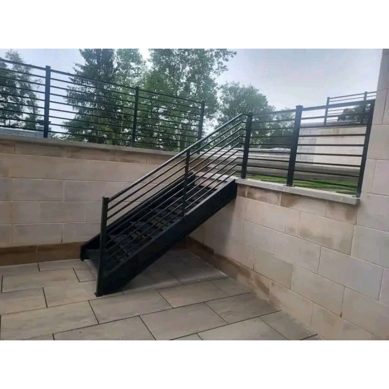 Railing Tangga / Pegangan tangga besi