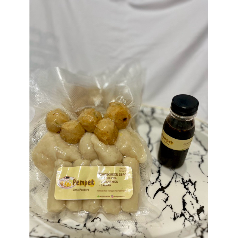 

Pempek Ikan Tenggiri Asli Palembang - Paket Pempek Kecil 15 Pcs (Free 1 Botol Cuko 100 ml)