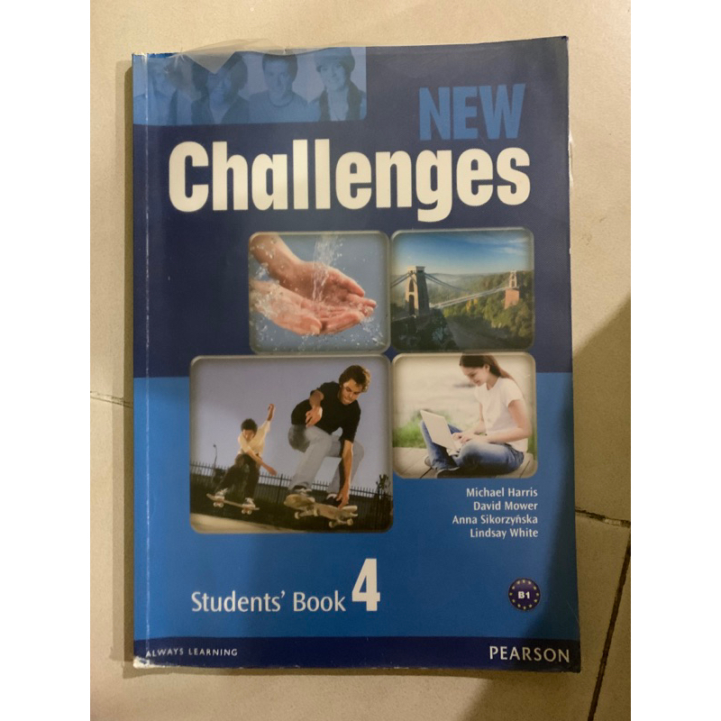 New Challenges Students' Book 4 PEARSON [Preloved]