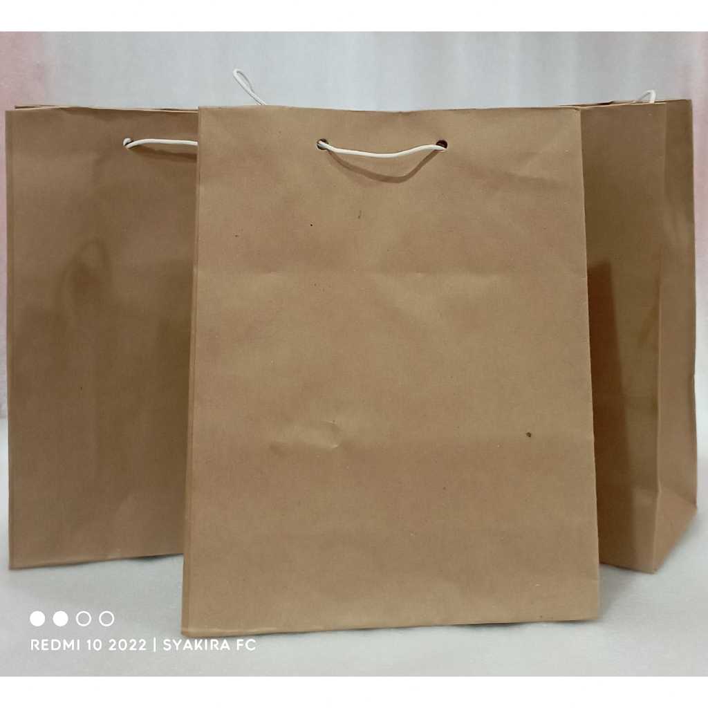 

PAPERBAG POLOS COKLAT UKURAN 20 cm * 15 cm