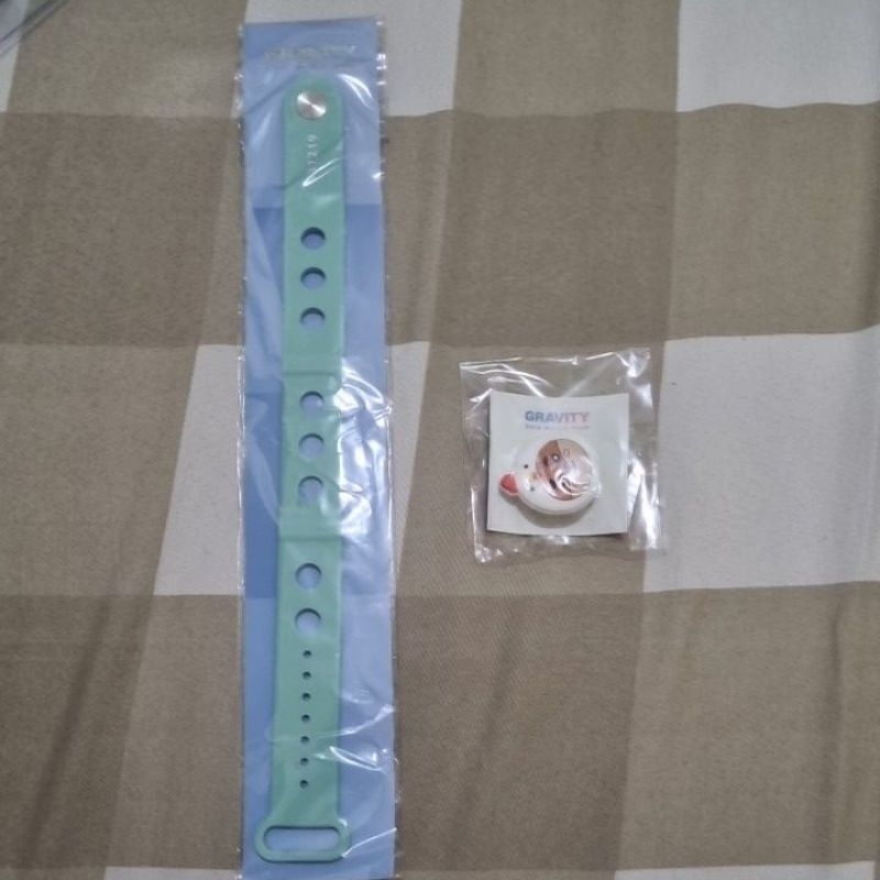 day6 strap band youngl gravity & kke strap button