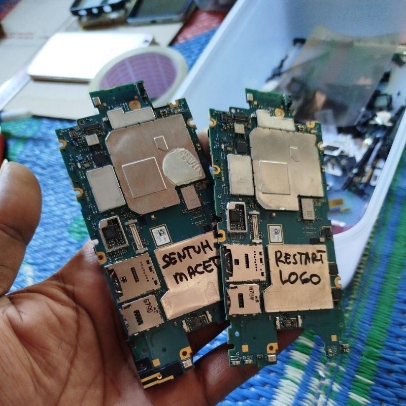 mesin/motherboard bahan sony xz1c