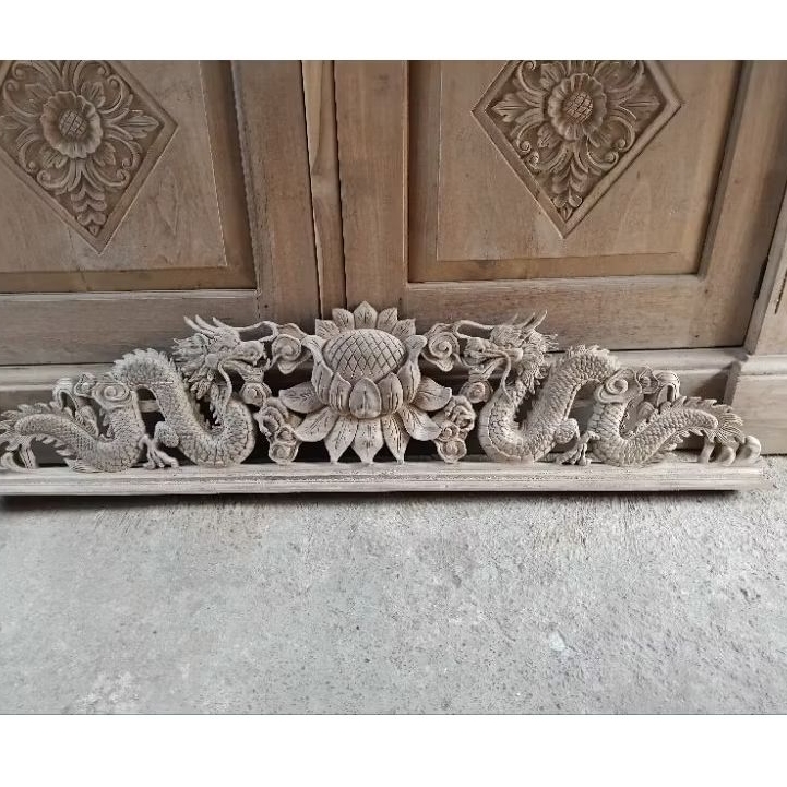 tempel atas ukiran naga | tempel atas ukir naga | hiasan dinding ukir naga | ornamen kayu jati motif