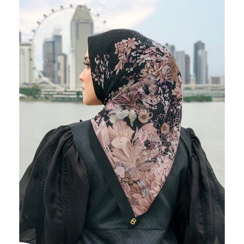 buttonscarves singapore series preloved