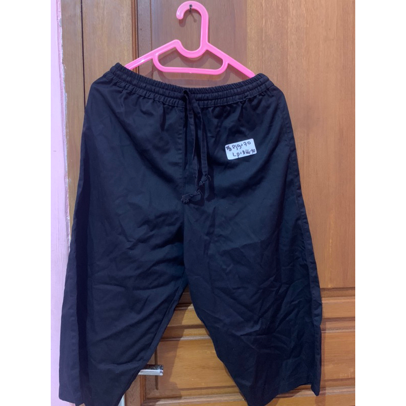 PRELOVED CELANA JUMBO