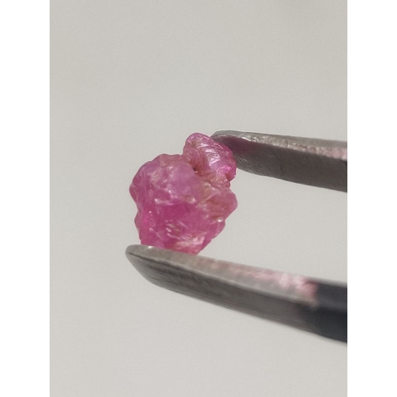 NATURAL ROUGH RUBY BAHAN BATU PERNATA ASLI RUBY PINKISH RED