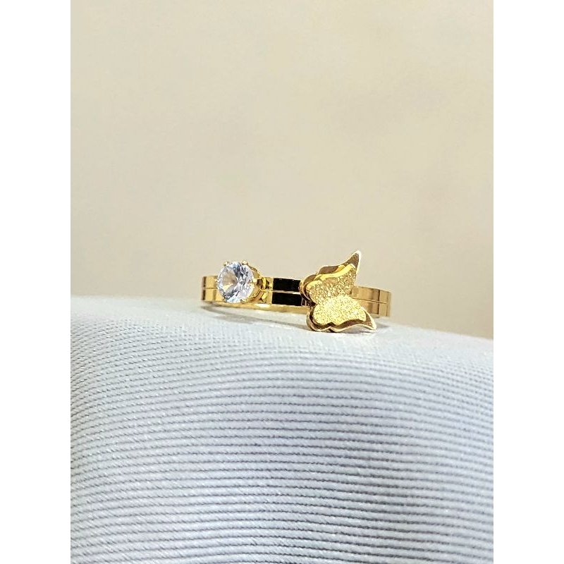 Cincin Fashion Wanita Titanium 1 set Dapat 2 Model Kupu Kupu