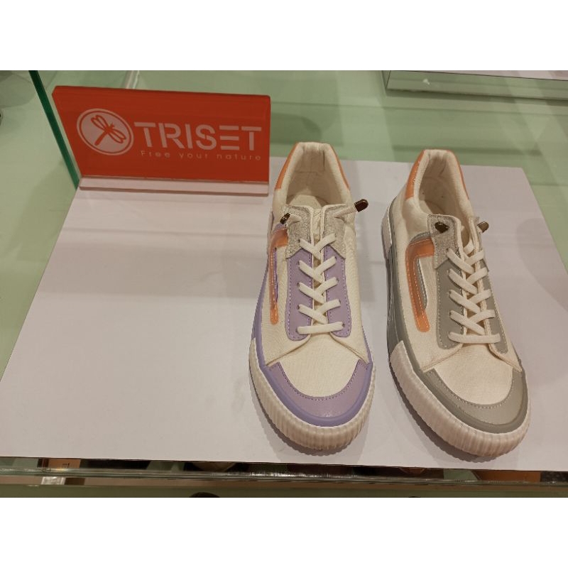 Triset Shoes