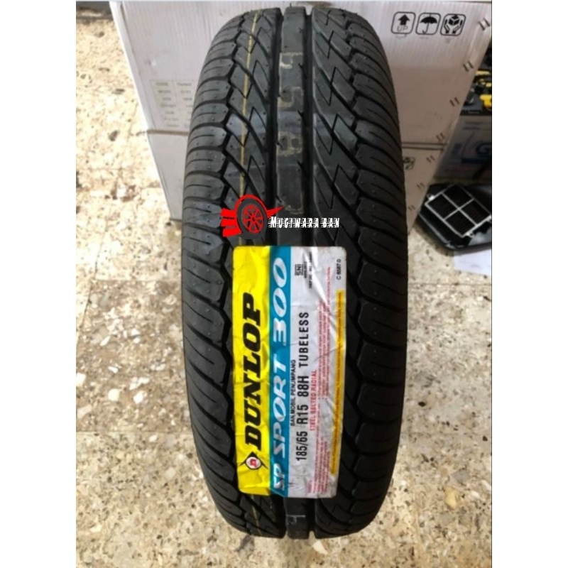 BAN MOBIL DUNLOP 185 65 R15 SP SPORT300 TUBELESS UNTUK ERTIGA