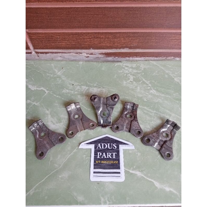 breket kran bensin Suzuki rgr150