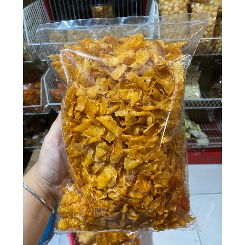 

keripik singkong kriwil pedas
