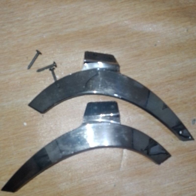 Kaki TV Polytron 43TS153