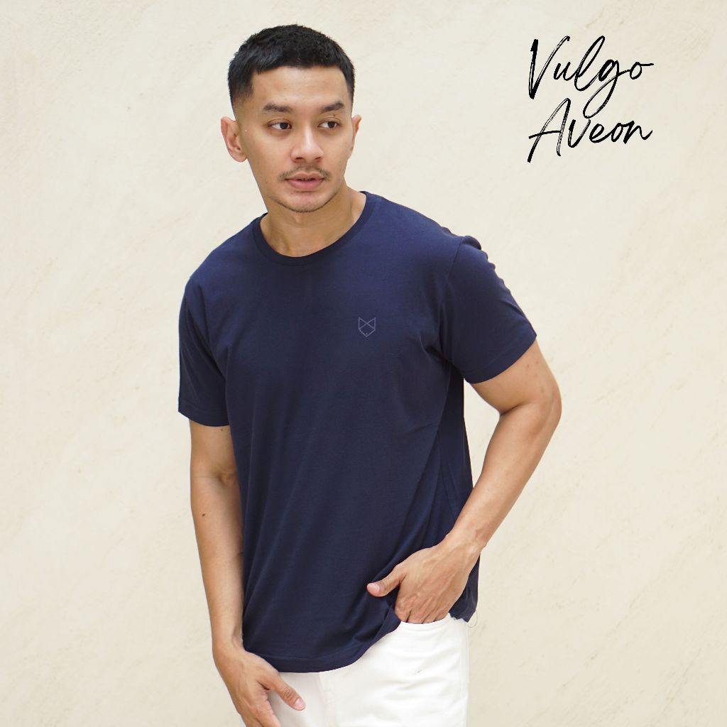 Vulgo Aveon - Basic T-Shirt Kaos Navy Pria Wanita