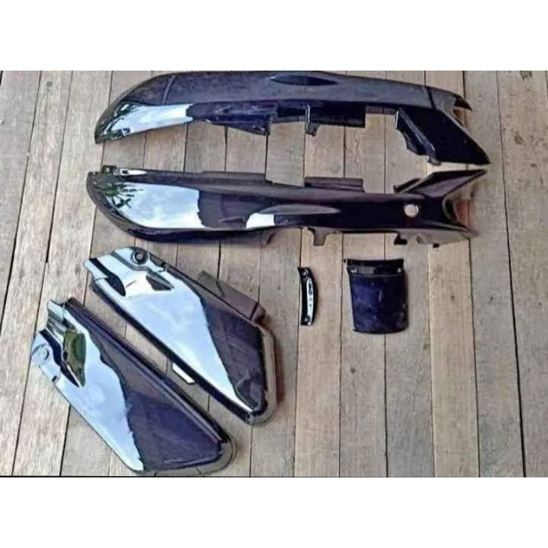 cover body belakang grand+bok aki hitam