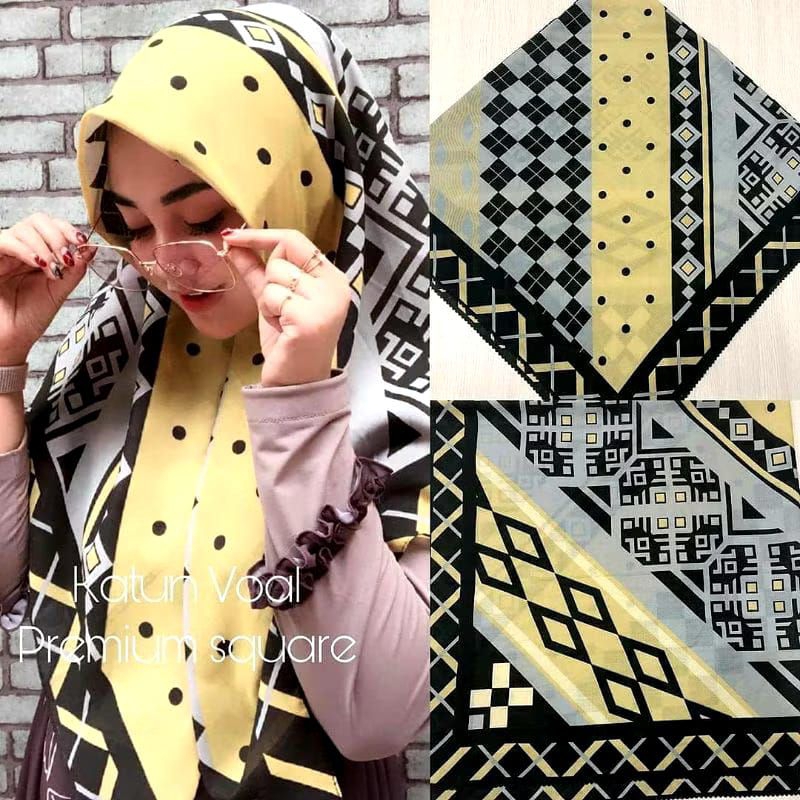 HIJAB SEGI EMPAT VOAL MOTIF DESKA