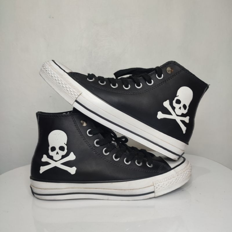 Converse  mastermind metalica