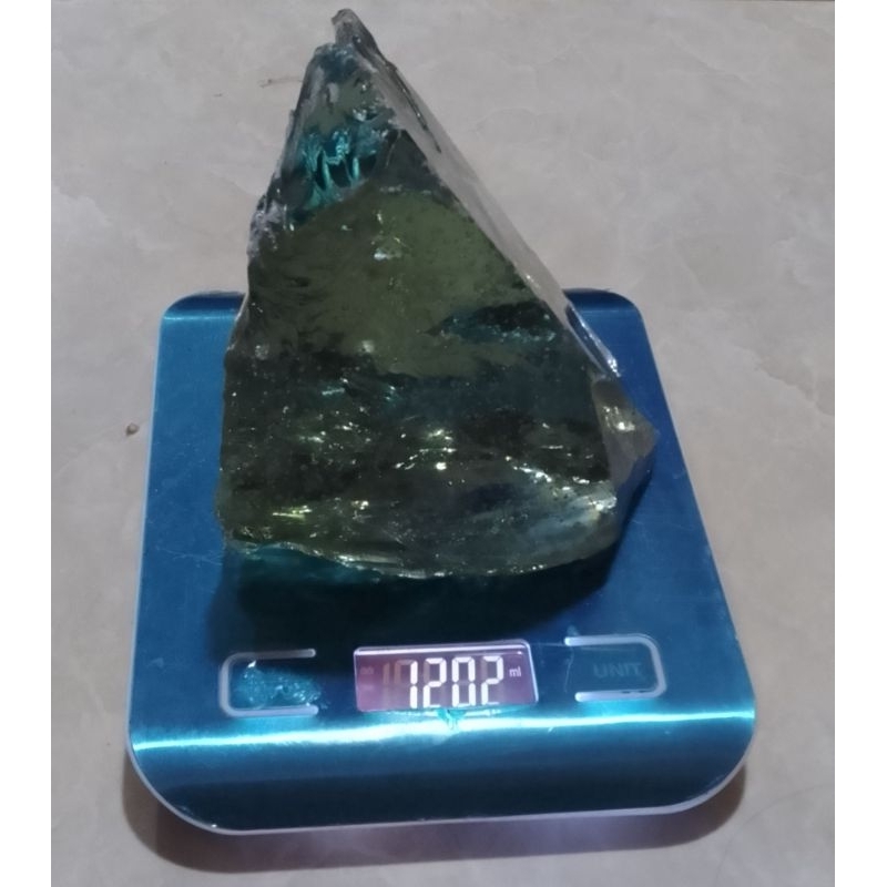 Batu Bongkahan Obsidian Hijau Muda