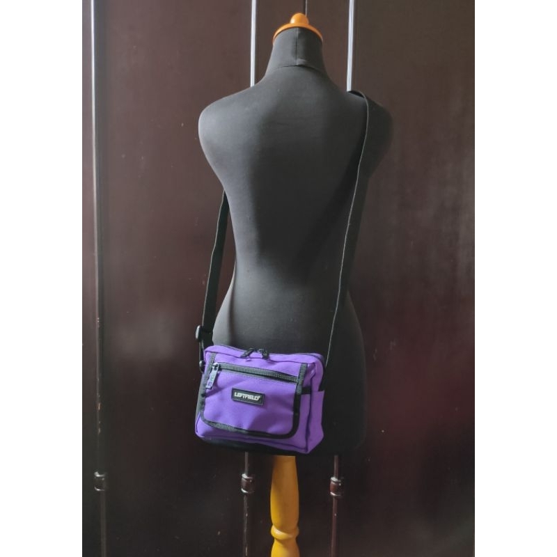 Sling Bag / Tas Selempang Mini Nylon LEFTFIELD Korea Purple Preloved/second