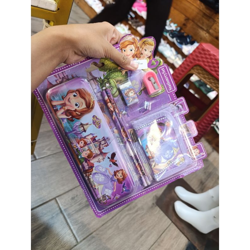 

SET TULIS COWOK CEWEK