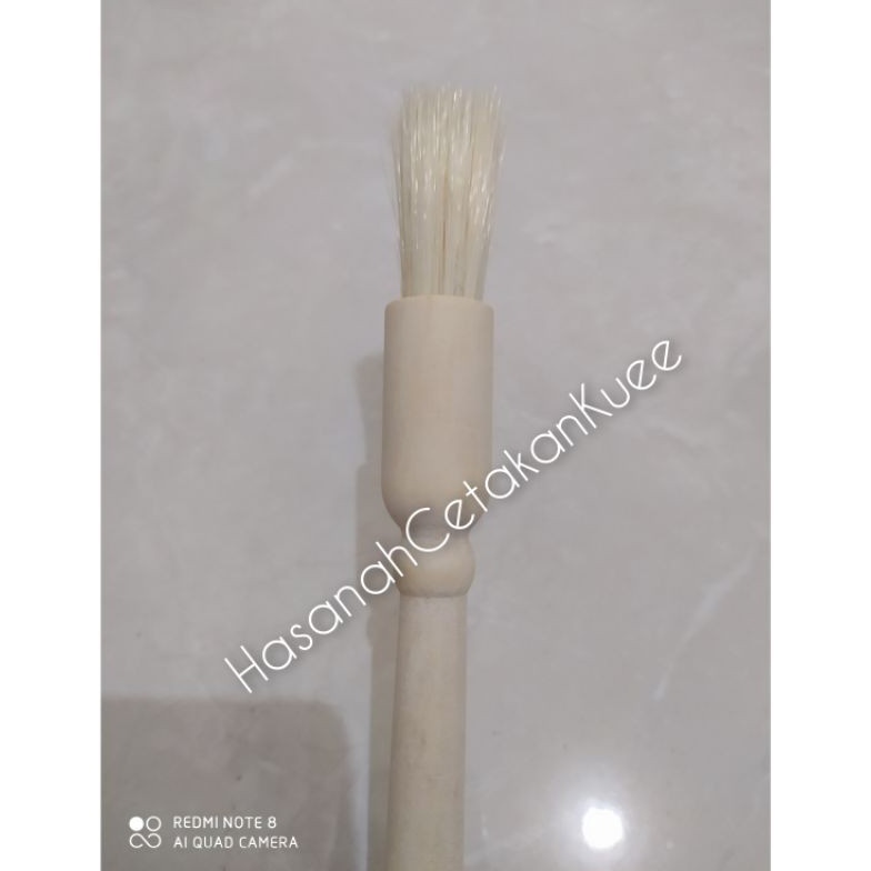 

SEGERA BELI Hippo Brush Ukuran Besar Untuk Olesan Kue