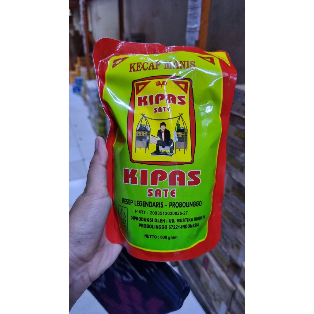 

(3 PCS) KECAP MANIS KIPAS SATE RESEP LEGENDARIS PROBOLINGGO REFILL 600ML