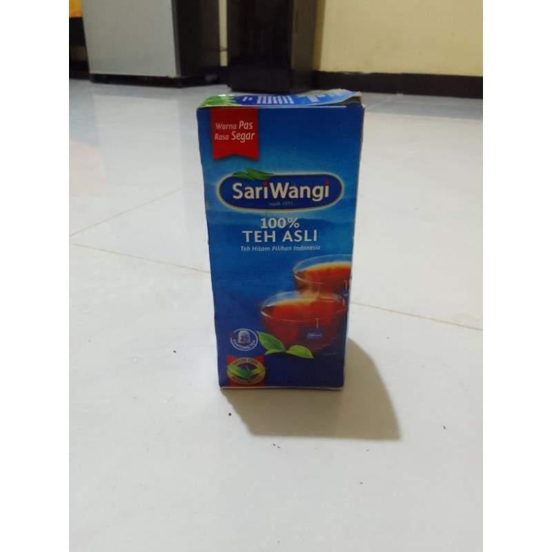 

SariWangi 100% TEH ASLI Teh Hitam Pilihan Indonesia Isi 25 PCS