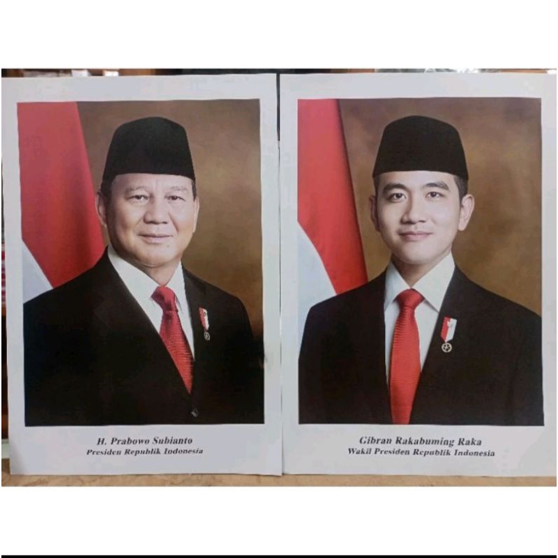 

Foto Presiden Terbaru 25x35 cm - Berkualitas untuk Pajangan Resmi