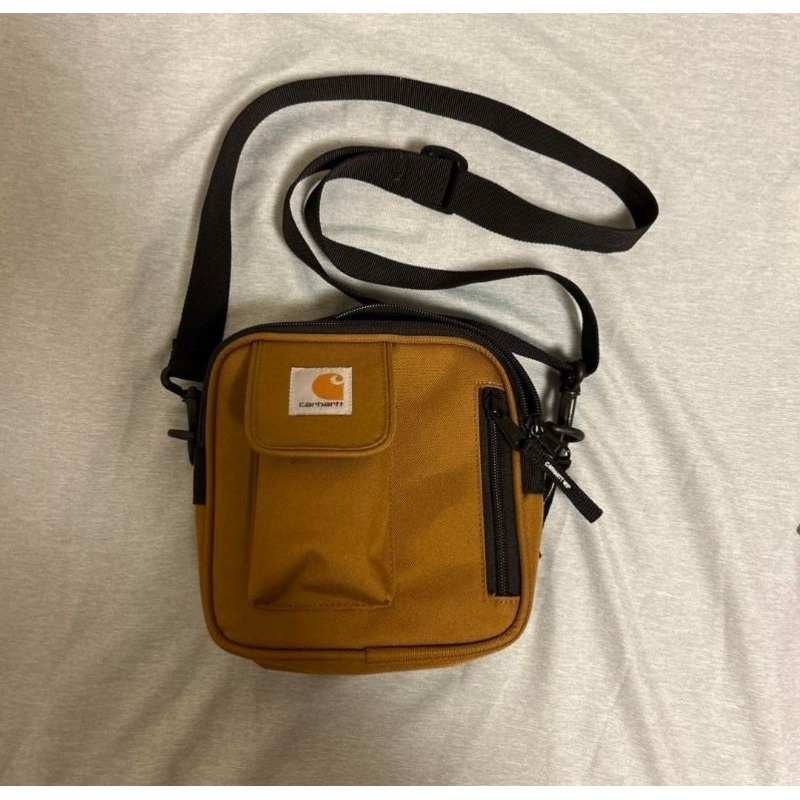 carhartt Wip essential sling bag original Brown