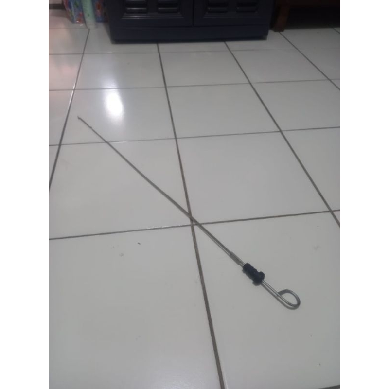 Colokan Oli Control Oli Nissan Diesel Pk215/260 67cm