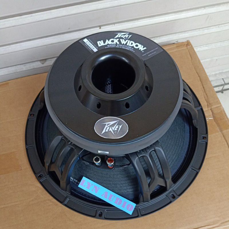 SPEAKER PEAVEY BLACK WIDOW 15 INCH VC 4 INCH 1200 WATT FULL RANGE